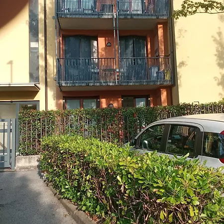 Via Roma Ottantadue Lejlighed Valmadrera